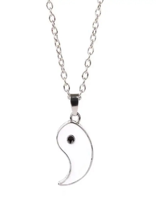 Load image into Gallery viewer, Yin Yang Pendant Necklace for Girlfriend Couples Matching Best Friend Friendship Jewelry Gift Bff Things Aesthetic Collar Boys 2

