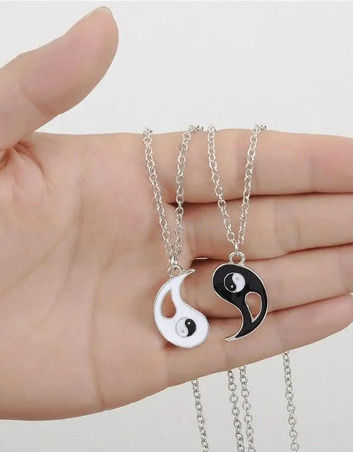Load image into Gallery viewer, Yin Yang Pendant Necklace for Girlfriend Couples Matching Best Friend Friendship Jewelry Gift Bff Things Aesthetic Collar Boys 2
