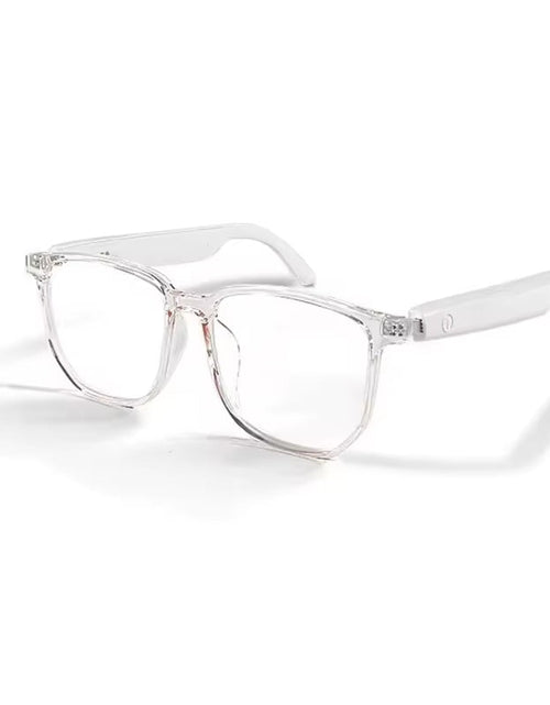 Load image into Gallery viewer, SoundSight Smart Glasses – Bluetooth Sunglasses with Built-In Earphones, UV400 Polarized Lenses &amp; Hands-Free Calling
