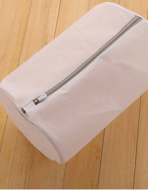 Load image into Gallery viewer, Versatile Shoe Washing Bag - Durable Mesh Laundry Bag for Sneakers, Running Shoes, Socks &amp; Bras with Zipper Closure, Laundry Bag
